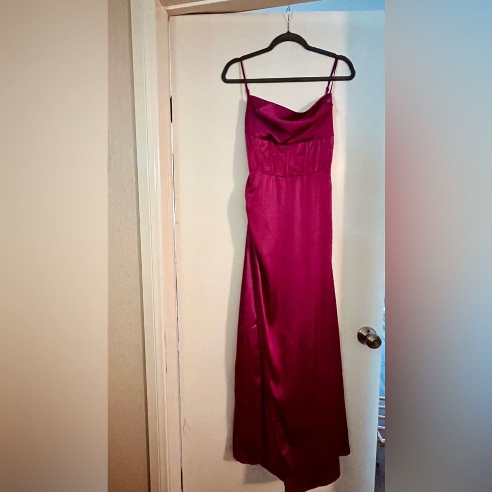 Elegant Magenta Evening Gown